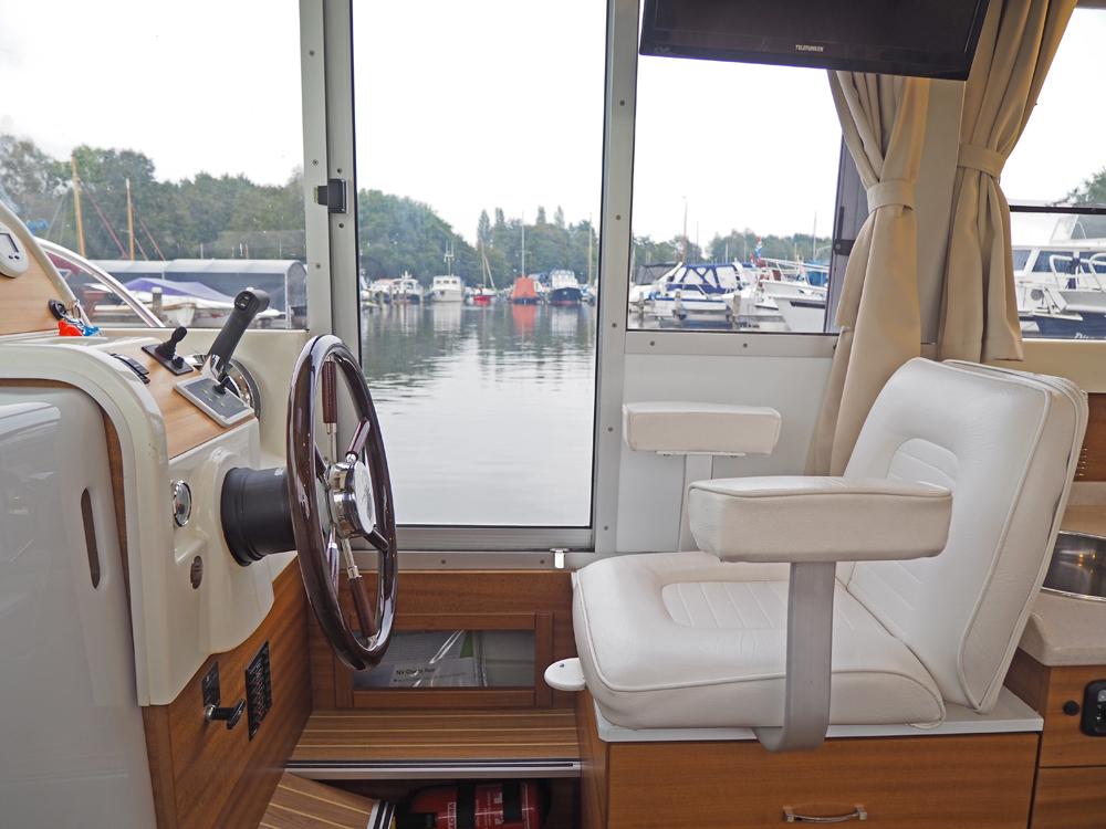 Stuurhuis, Accommodatie